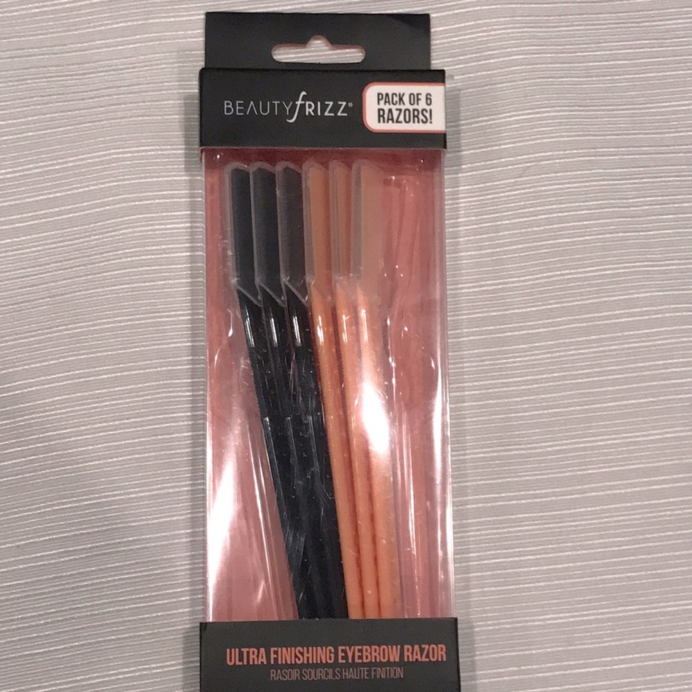 Brand new Beauty Frizz Razors
